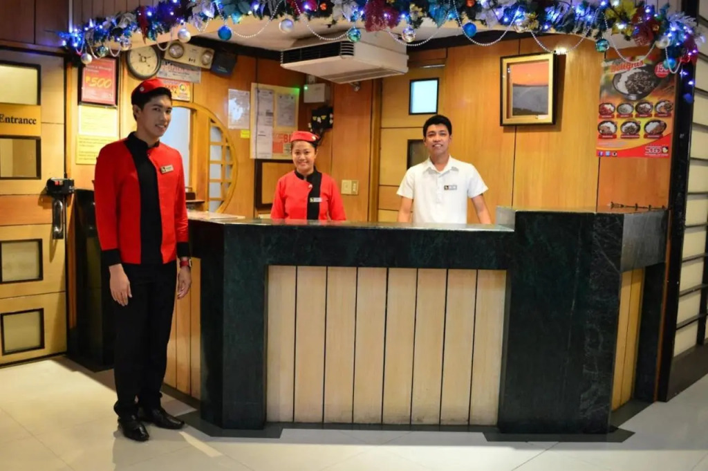 Hotel Sogo - Monumento, LRT Station