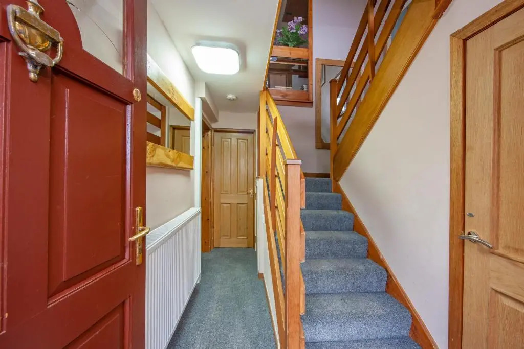 5 bed house near Oban