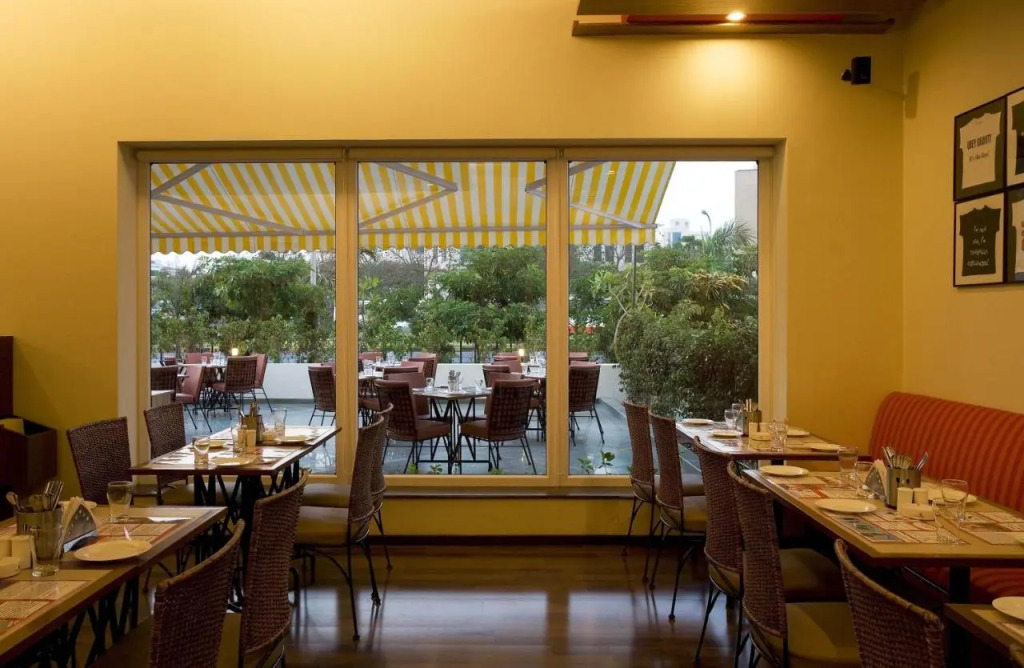 Lemon Tree Hotel Hinjewadi Pune