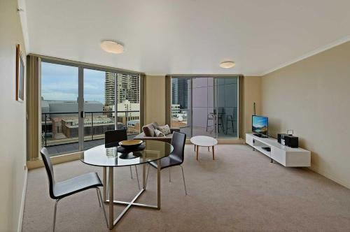 Astra Apartments Chatswood - Help Street