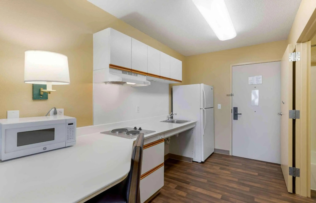 Extended Stay America Select Suites - Orlando - Southpark - Equity Row