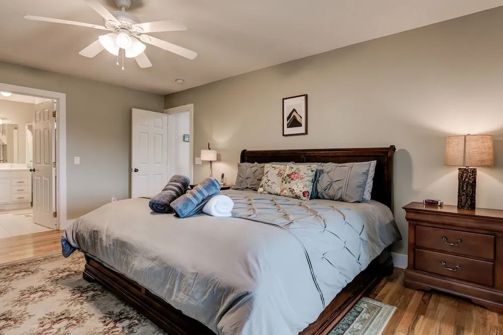 Blue Ridge Barkway - 3 Br Home