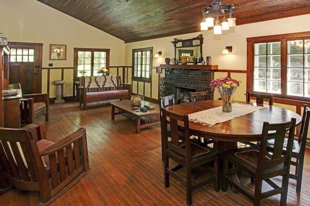 Craftsman Cottage