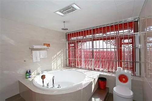 Lion Rock Baboo Park Hotel - Lijiang