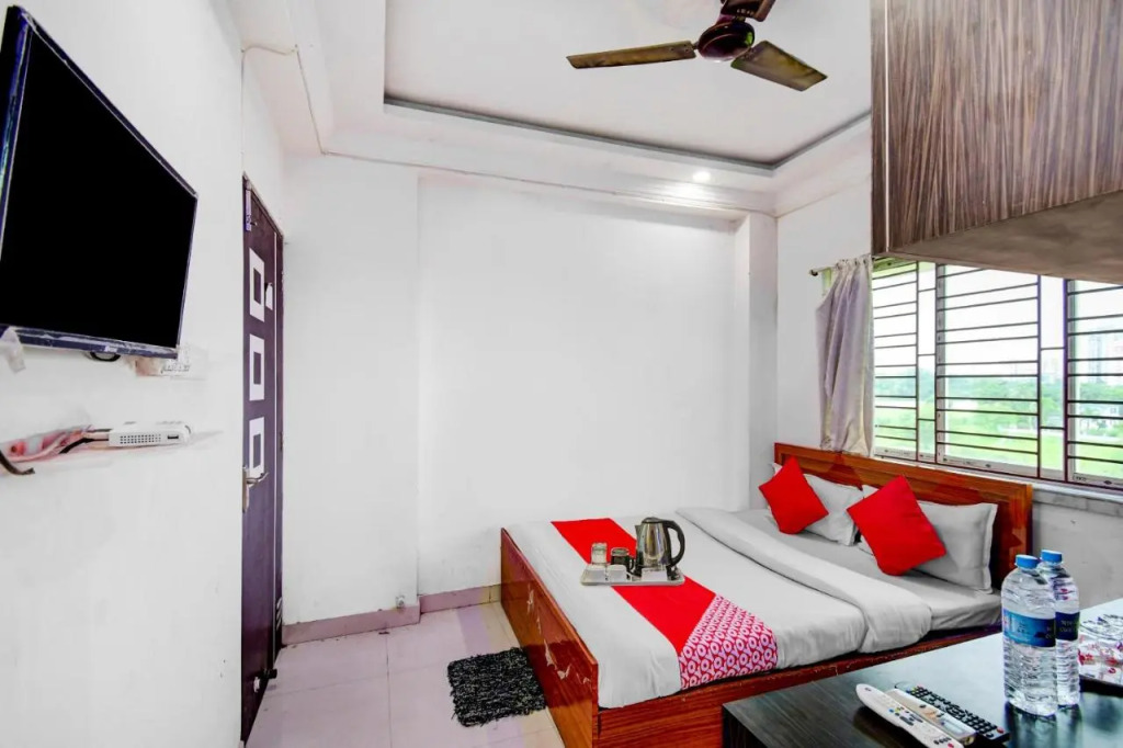Oyo 93057 Swastik Guest House