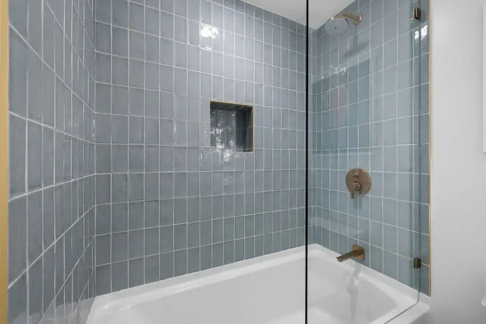 Elegant Studio with Panoramic City Views