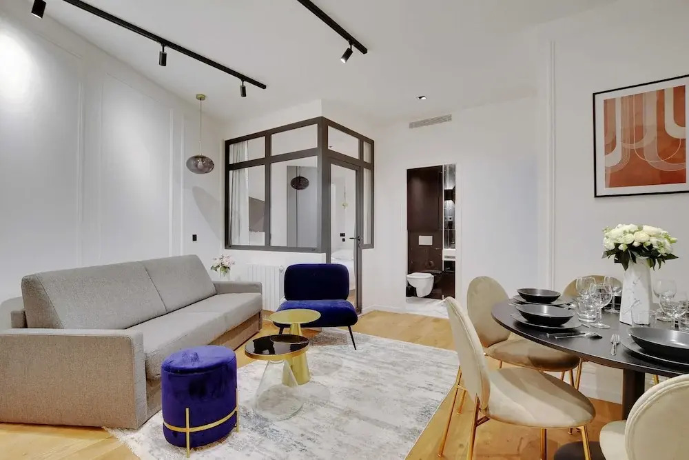 Authentic apt - 2br/6p - Rue des Martyrs - Opera