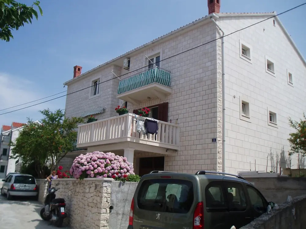 Apartments Grozdana