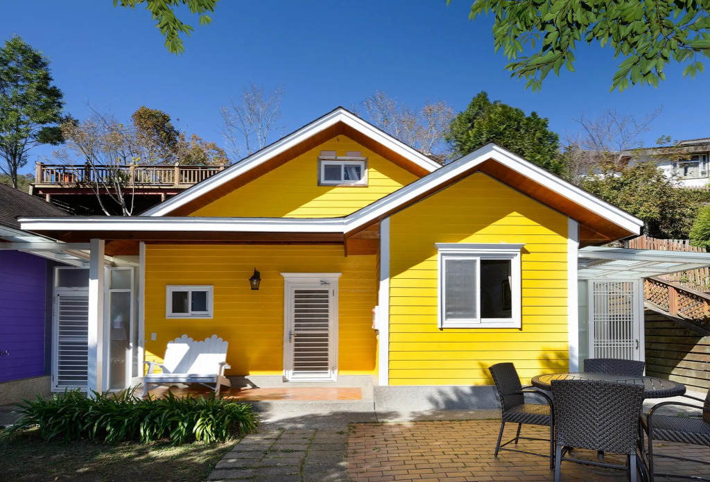 Aurora Villa