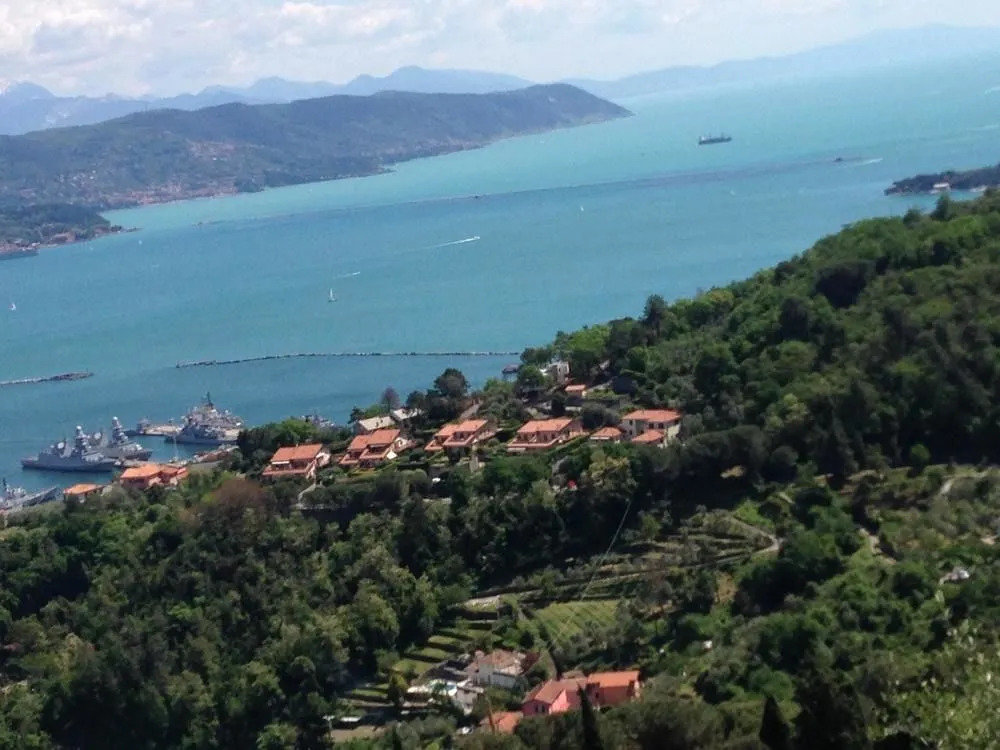 Apartment With 2 Bedrooms in La Spezia, With Wonderful City View, Balc