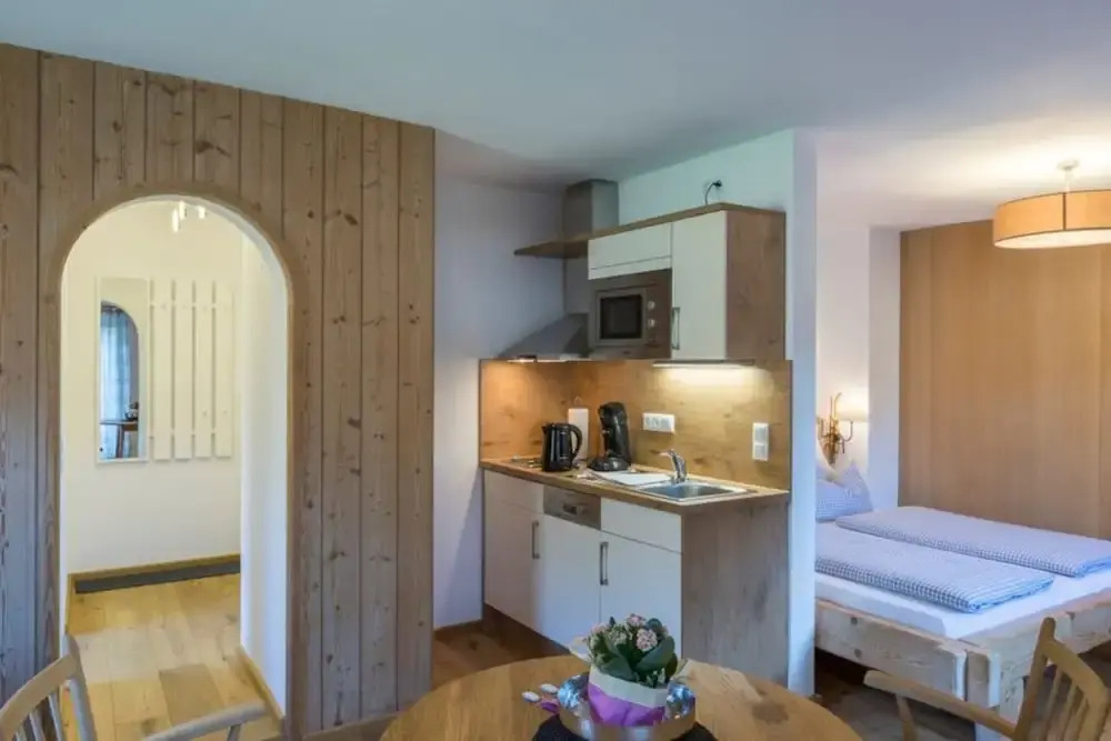 Zwei Appartements im OG fur Befreundete Familien
