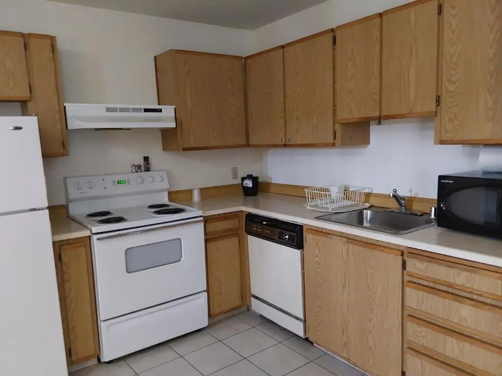 Lavissh Inn and Suites