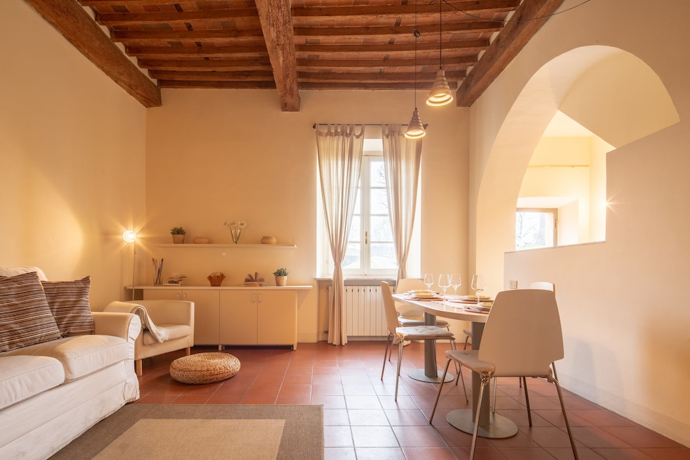 Loft Apartment Lucca