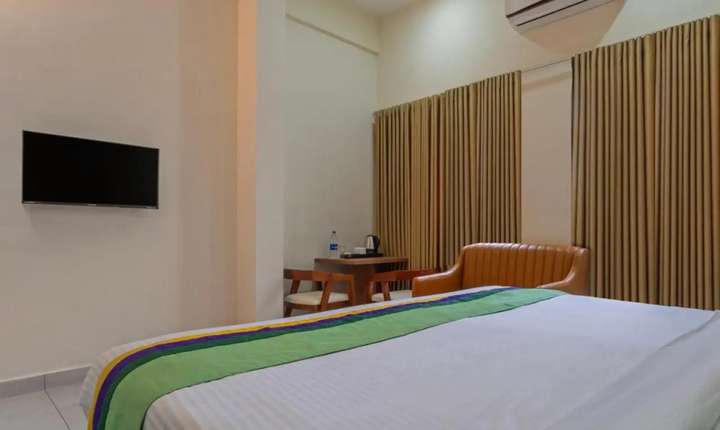 Itsy Hotels Avani Stays, Vyttila, Kochi