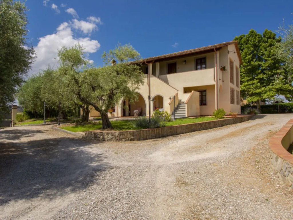 Borgo Fontana 13514