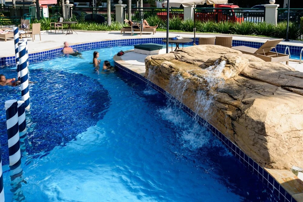 Suite Pool and gym Bpremium T6 Z10