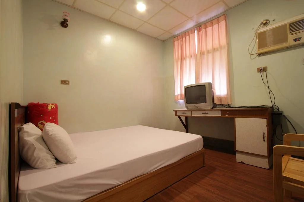 Ron Gong Hotel