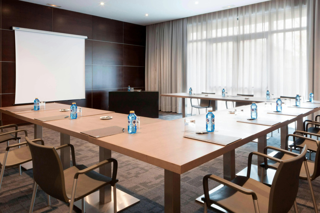 AC Hotel by Marriott Madrid Airport