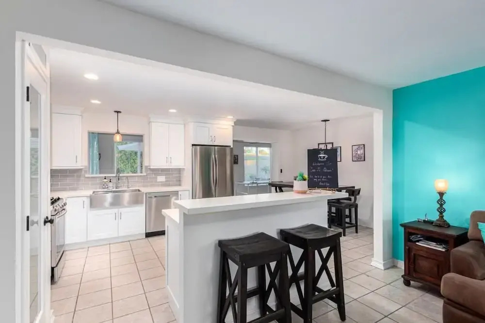 Sunset ASU Private Pool Updated Kitchen Baths