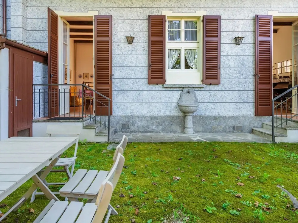 Quaint Holiday Home in Meina with Garden