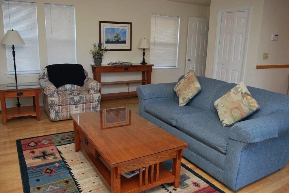 1860 Beach Drive #1