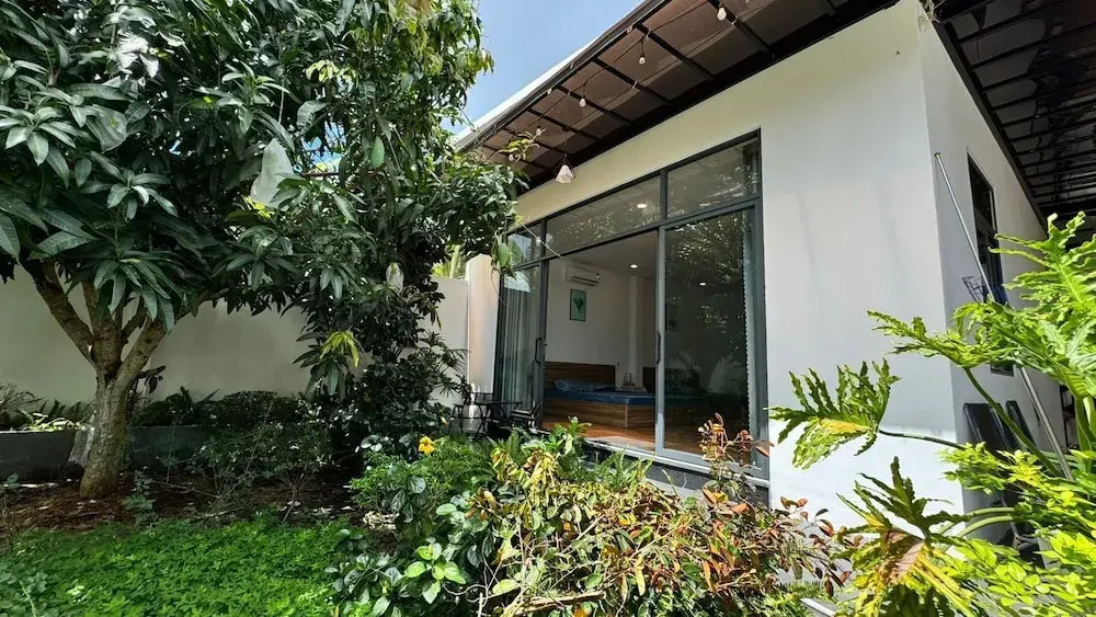 homestay halona