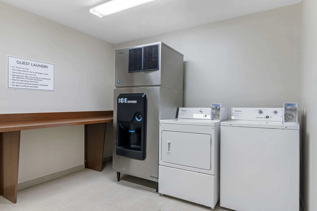 Comfort Inn & Suites Brunswick I-95