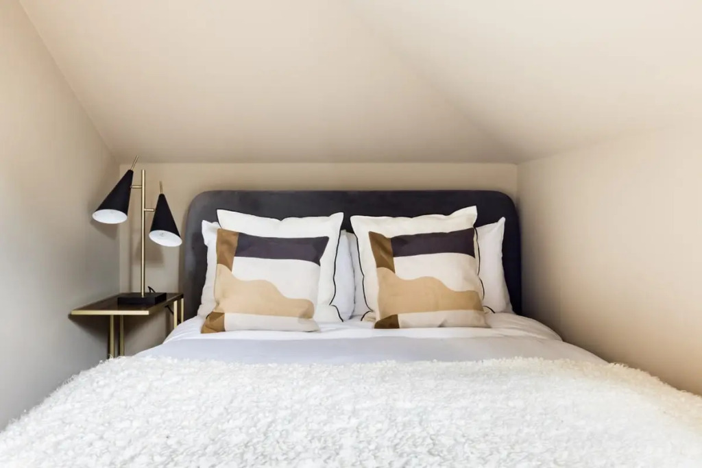 The Maida Vale Maison - 4BDR Maisonette Flat