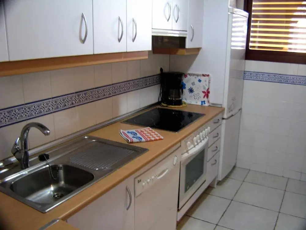 VenAVera E21B - 1 Bedroom/1Bath Beachfront WIFI