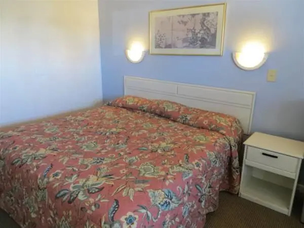 Glo Motel