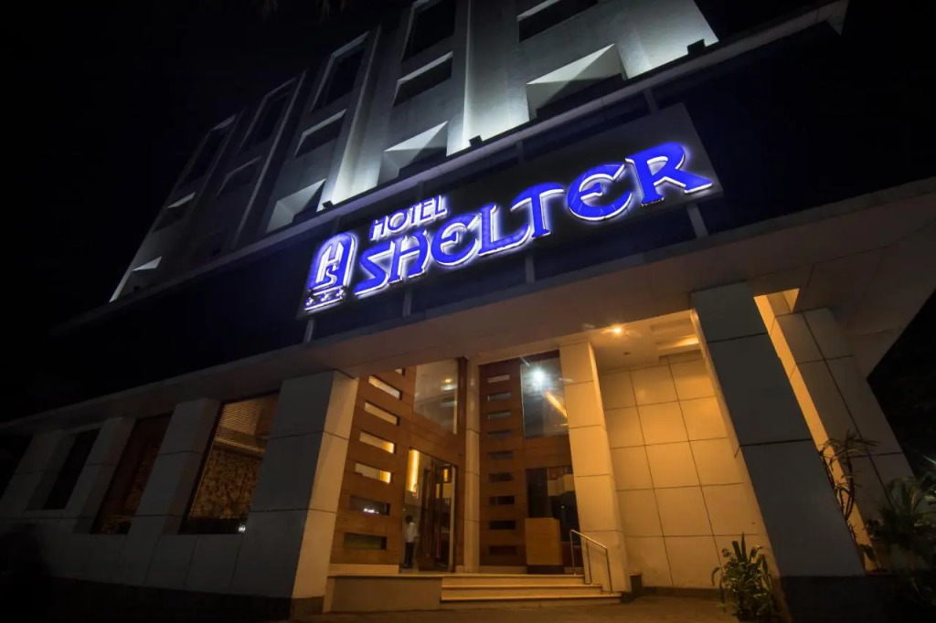 Hotel Shelter