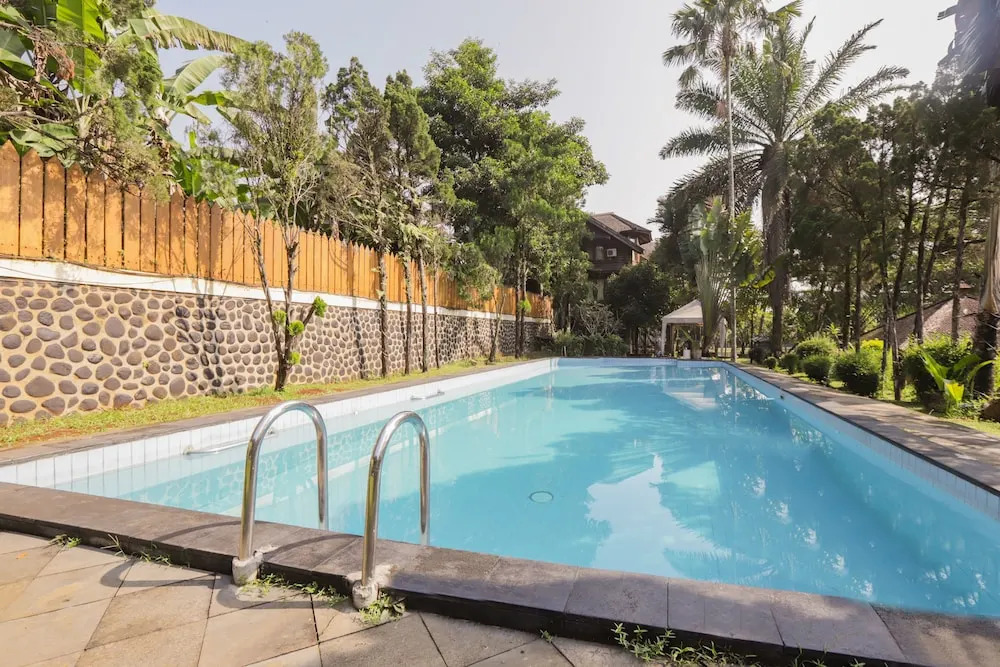 OYO 735 New Panjang Jiwo Resort