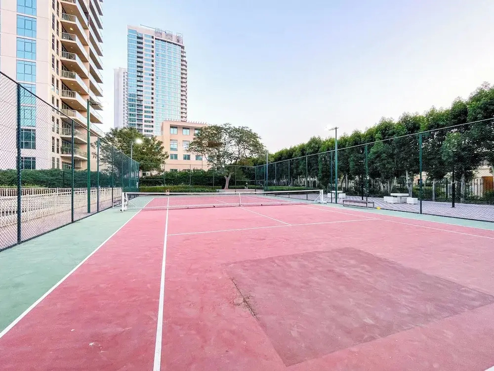 bnbme - Golf Tower - 2 BDR