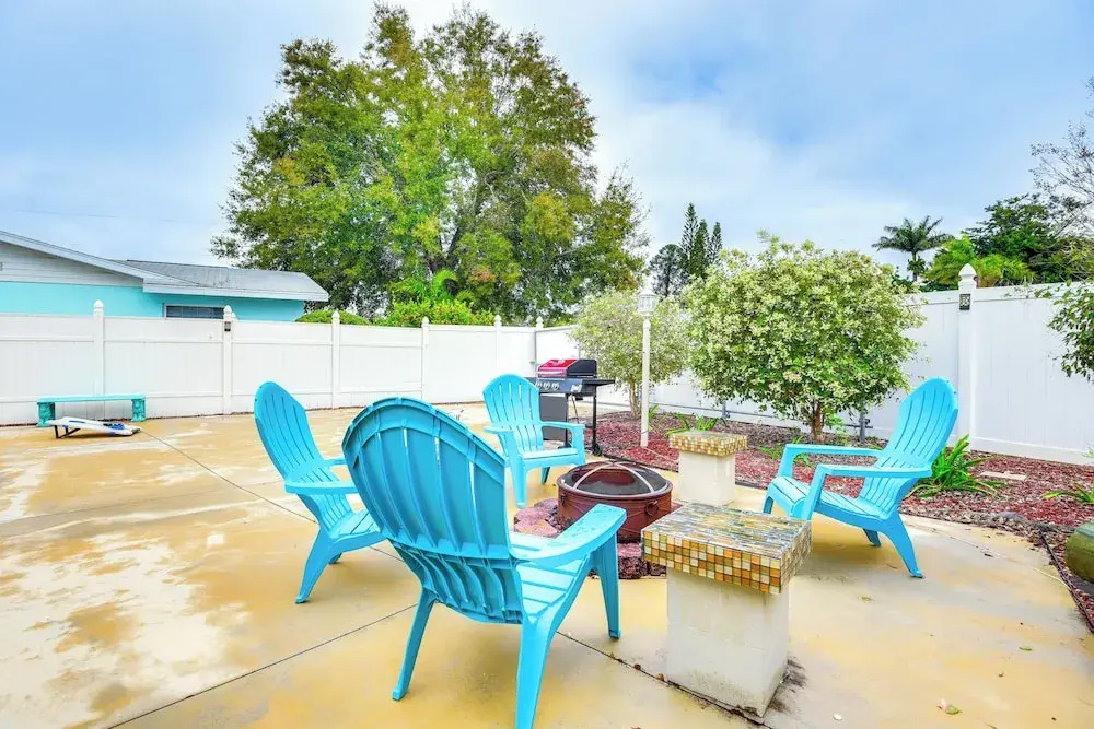 6 Mi to Beach: Bradenton Home w/ Private Pool