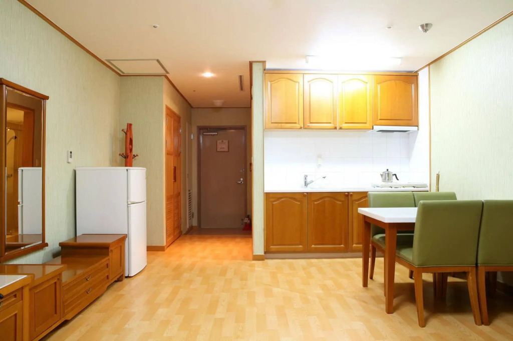 Muan Hotel The K
