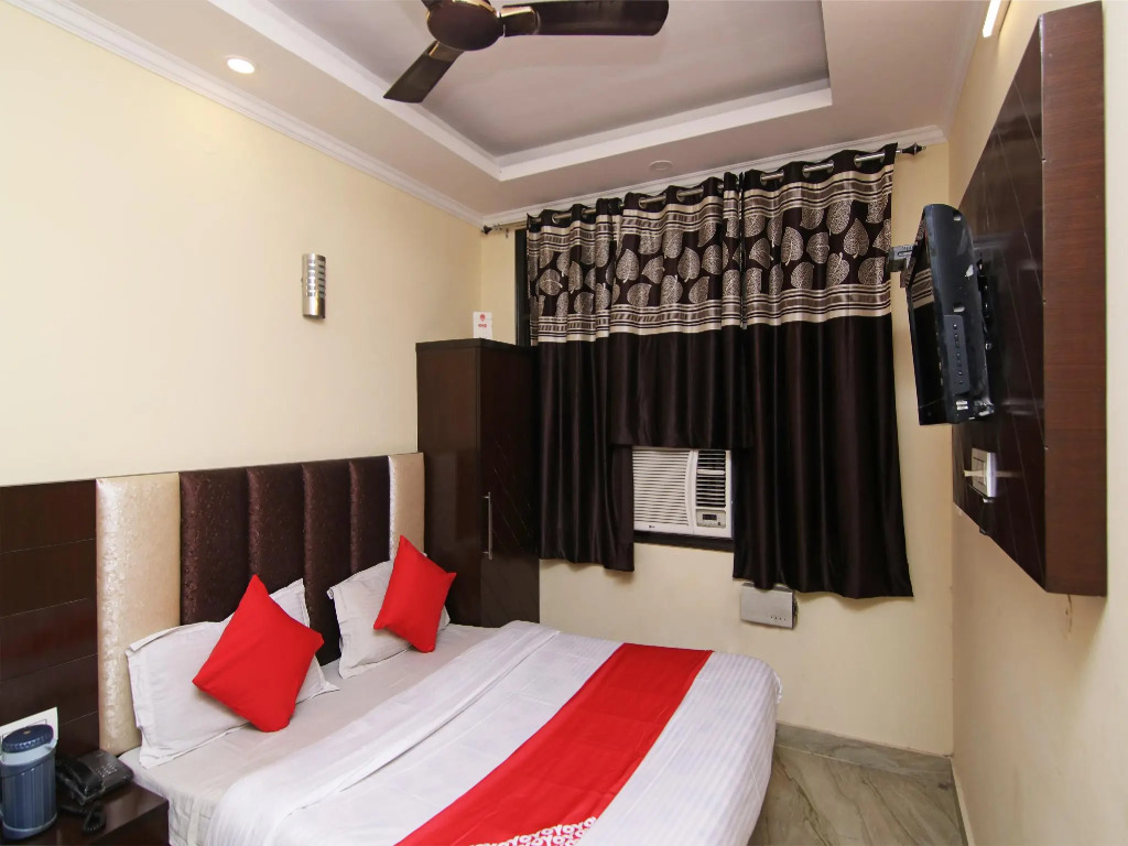 OYO 22838 Gaurav Guest House