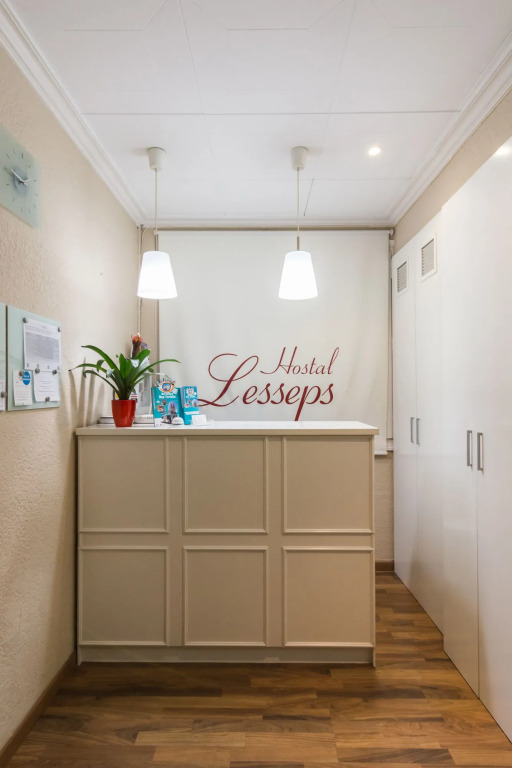 Hostal Lesseps