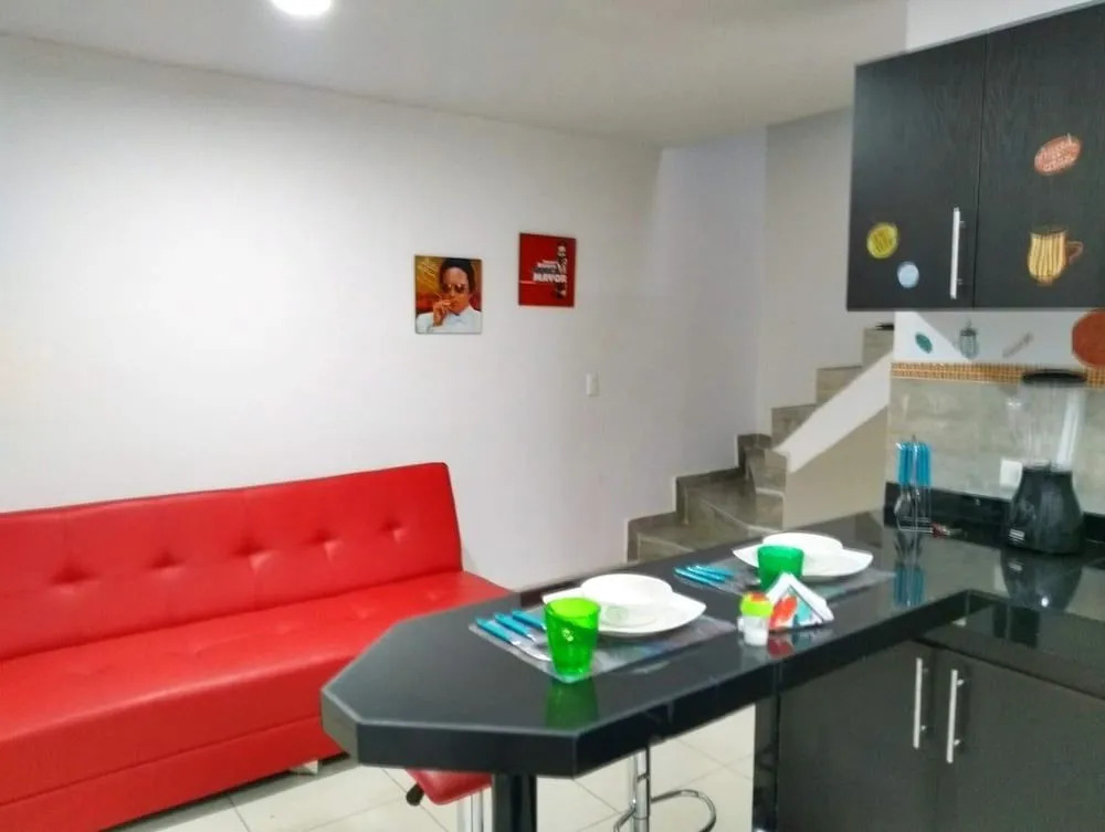 Hostal Alameda