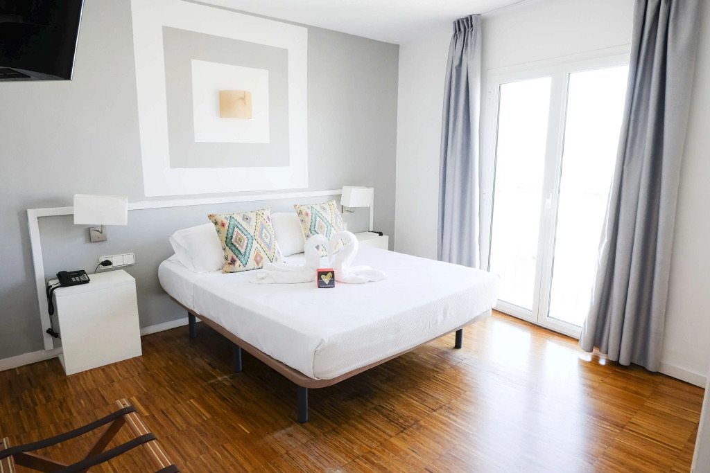 Hotel Subur