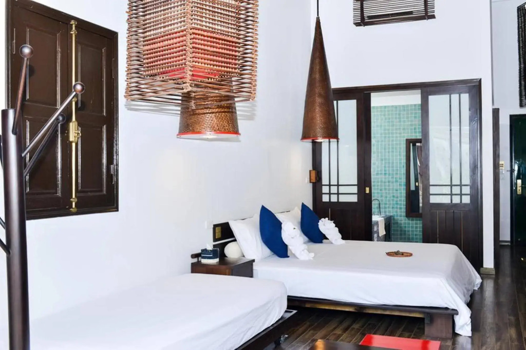 Cinnamon Cathedral Hotel