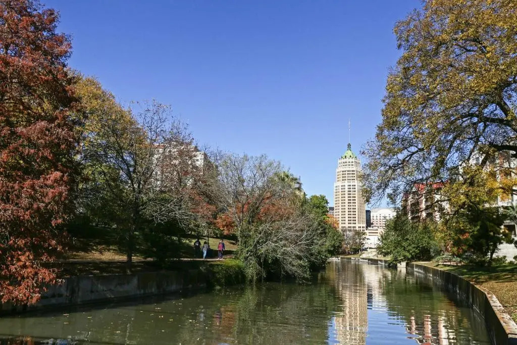 THE MADISON - San Antonio Riverwalk - Downtown - Convention Center