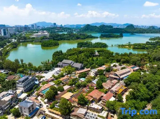 Moshang Huakai Homestay (Qixing Rock Paili Branch)