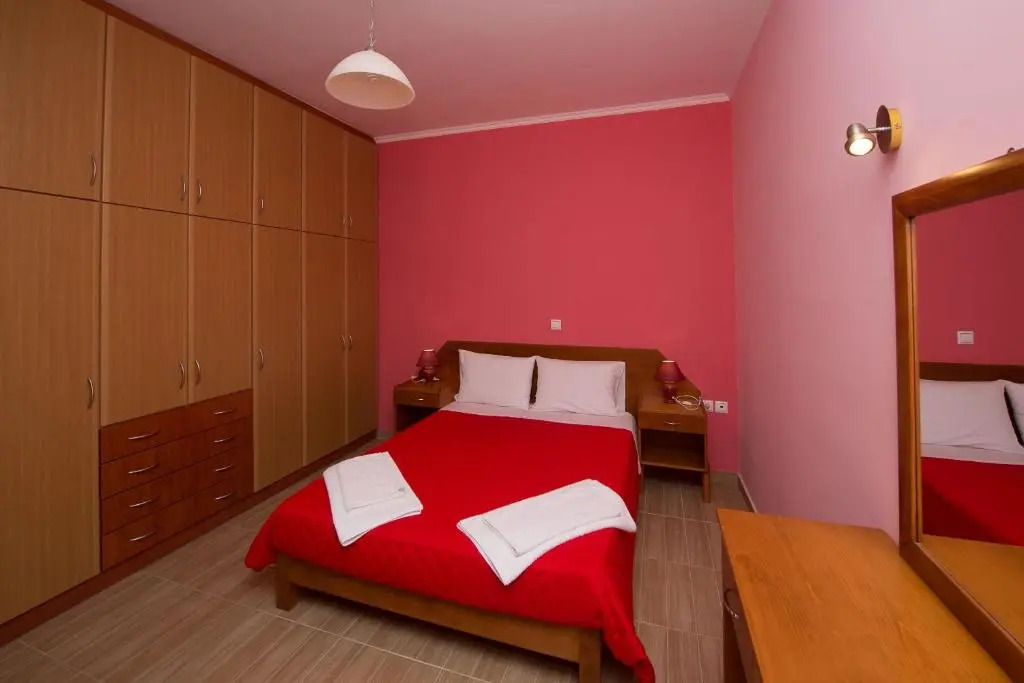 Anna Apartments