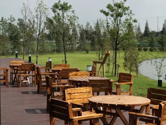 Zhouzhuang Oasis Ecological Leisure Farm