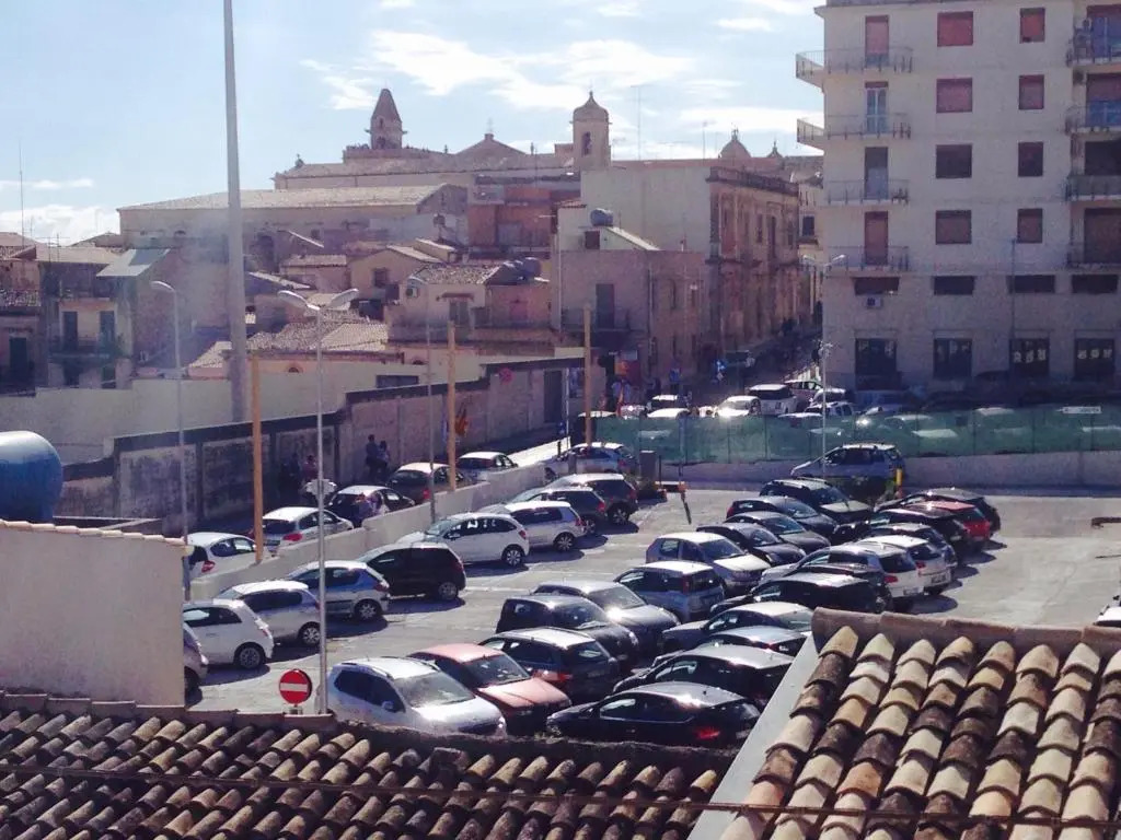 A due Passi Dal Centro
