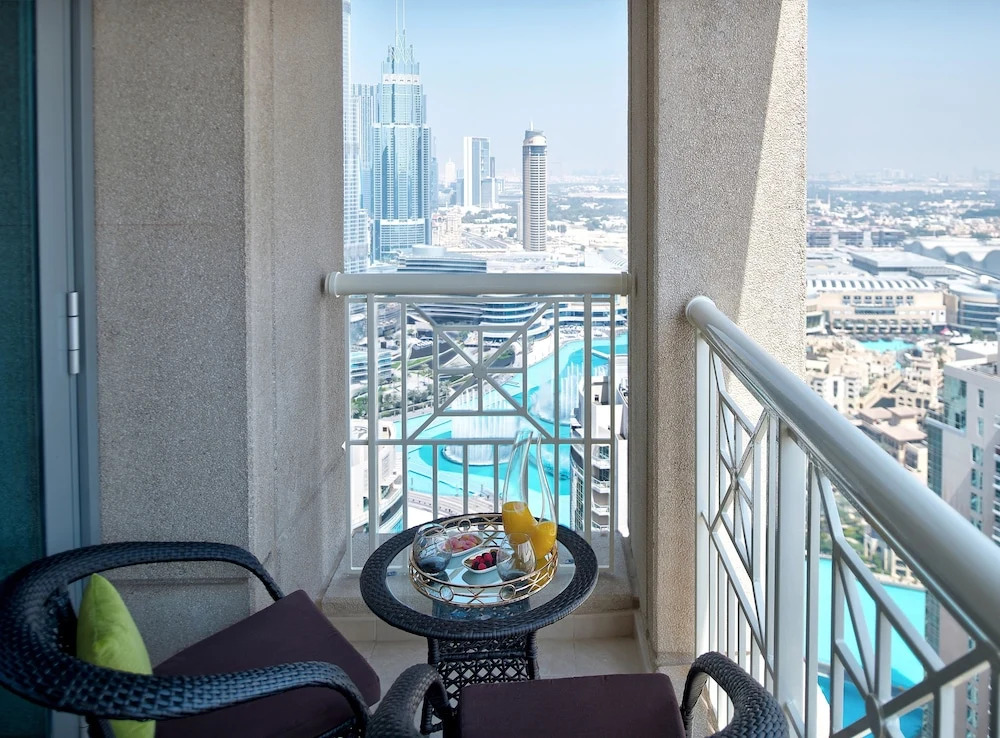 Luxury Staycation - 29 Boulevard Tower