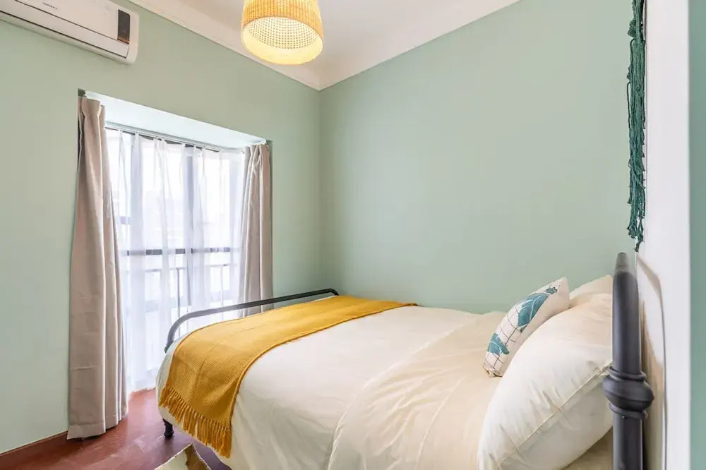 Locals Boutique Apartment Qianshan No.13