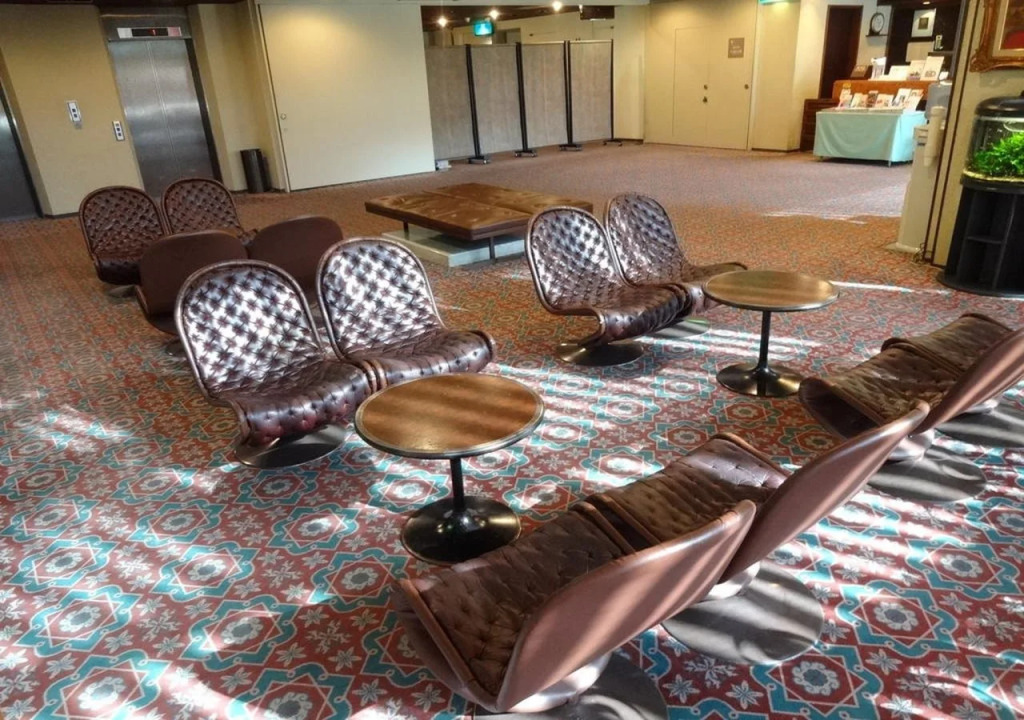 Bandai Silver Hotel