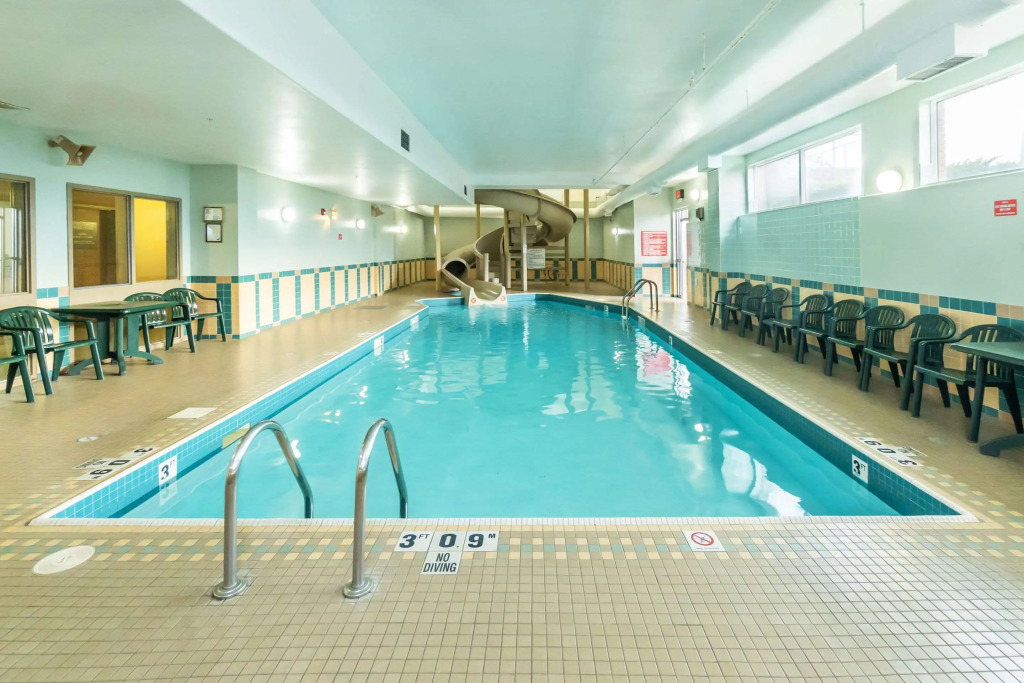 Comfort Inn & Suites