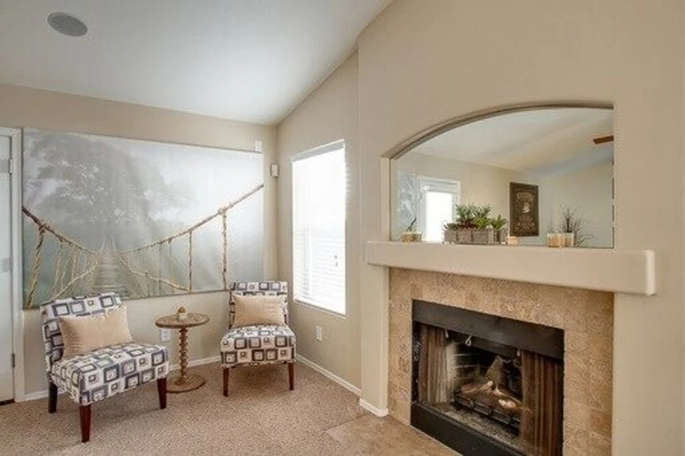 Ironwood - 3 Br home by RedAwning